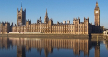 Pachet suspect la sediul parlamentului londonez