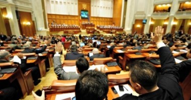 Stire din Politică-Administrație : Înființarea Ministerului Afacerilor Europene, aprobată de parlamentari cu unanimitate