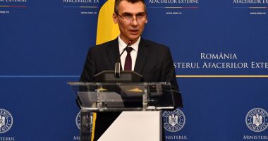 Stire din Politică-Administrație : MAE organizează 748 de secţii de votare în străinătate