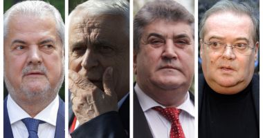Stire din Politică-Administrație : Sute de foști parlamentari, în frunte cu Adrian Năstase și Gabriel Oprea, își cer în instanță pensiile speciale înapoi