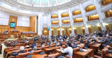 Stire din Politică-Administrație : Senatul va marca aniversarea a 150 de ani de la înființare prin organizarea mai multor evenimente