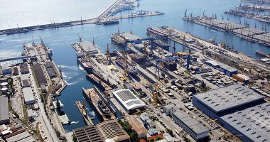 Stire din Economie : Parlamentari europeni în portul Constanța