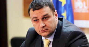 Stire din Politică-Administrație : Parlamentarul Florin Gheorghe solicită investigații la concursurile pentru bursele postdoctorale