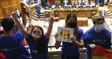 Stire din Actualitate : Parlamentul din Chile a aprobat căsătoria între persoanele de același sex