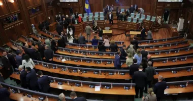 Stire din Actualitate : Parlamentul kosovar nu a reușit să aleagă președintele. Noi alegeri legislative la orizont