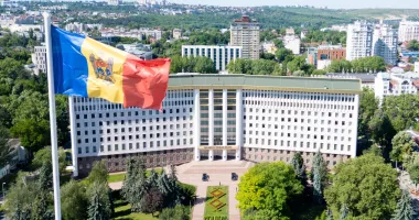 Stire din Actualitate : Parlamentul Republicii Moldova: Limba română, unica limbă de lucru în legislativ