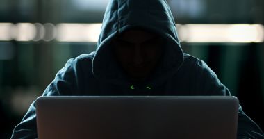 Stire din Actualitate : Parolele vechi și conturile online inactive, în vizorul hackerilor. Iată ce recomandă specialiştii
