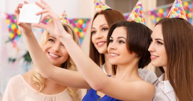 Stire din Diverse : Petrecere de week-end,  cu shot-uri și "profesoare"