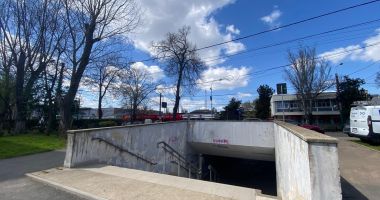 Pasajele groazei din Constanța, WC-uri publice și adăposturi pentru oamenii străzii - 5