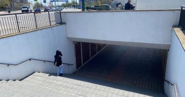 Pasajele groazei din Constanța, WC-uri publice și adăposturi pentru oamenii străzii - 8