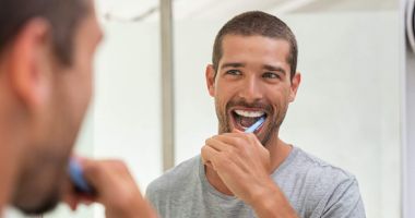 Nu mai folosiți pastă de dinți expirată! Nu este indicată