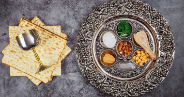 Stire din Cultură-Educație : Evreii sărbătoresc, luni, Pesahul, regele sărbătorilor. „Hag Pesach Sameach!”