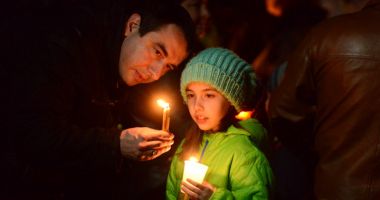 Stire din Social : Catolicii, sfătuiți să stea acasă de Paște