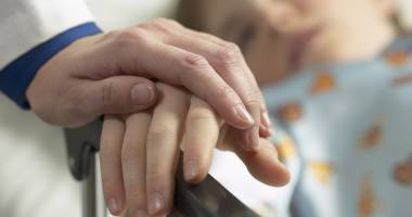 Stire din Sănătate : Terapie gratuită pentru pacienții cu afecțiuni grave