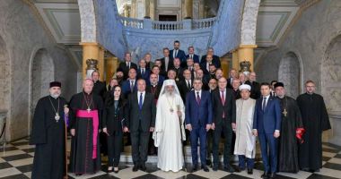 Patriarhul Daniel cere creșteri de salarii pentru personalul neclerical