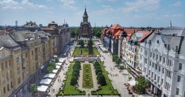 Stire din Economie : Patronii de hoteluri și restaurante cer autorităților să nu majoreze impozitele pe clădiri în 2025