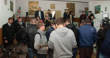 Patru decenii de învățământ marinăresc la Colegiul "Al. I. Cuza" - 3