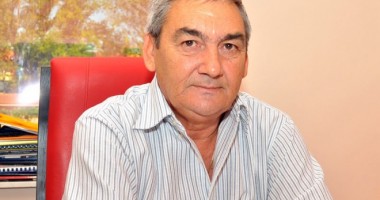 Stire din Sport : Paul Peniu: "Suporterii Farului să nu-și mai umfle mușchii la noi!"