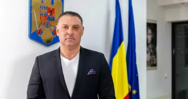 Stire din Actualitate : Reprezentantul romilor: "Nu este corect ca romii să fie taxați la fel ca românii"