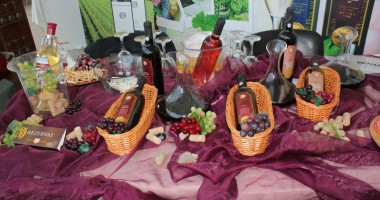 Dotări pentru industria HoReCa și zeci de soiuri de vin, la Pavilionul Expozițional - 8