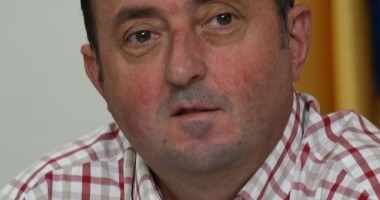 Stire din Politică-Administrație : Cum justifică Constantin Chirilă votul pentru suspendarea președintelui