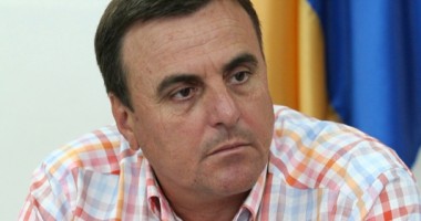 Stire din Politică-Administrație : Iorguș caută soluții pentru a rezolva problema căldurii la Mangalia