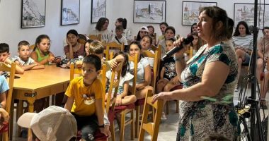 Departe de tehnologie, sute de copii au participat la școli de vară în parohiile constănțene - 3