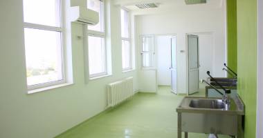 Pediatria Constanța, de la gândaci la lux în timp record. Cum arată secția după modernizare - 5