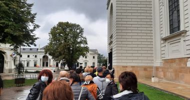 Stire din Social : Pregătiri pentru pelerinajul la Cuvioasa Parascheva de la Iaşi. „Masca este obligatorie!”