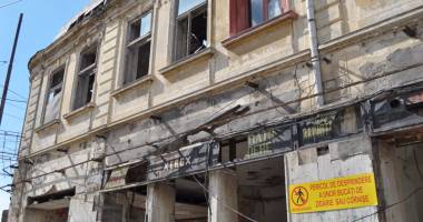 Când vor scăpa de la pieire clădirile istorice ale Constanței - 8