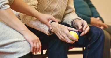 Stire din Social : România îmbătrânește! Sunt județe unde 15 pensionari sunt susținuți de doar zece angajați