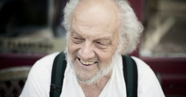 Stire din Social : În ce condiții se acordă pensiile, dacă nu mai locuiți în țară