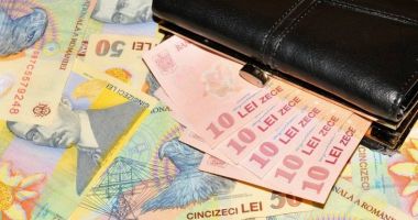 Stire din Social : Temerile bugetarilor şi ale pensionarilor s-au adeverit!  Se amână creșterile de venituri