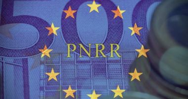 Stire din Actualitate : Eșecul reformei pensiilor speciale ar putea să lase România fără bani din PNRR