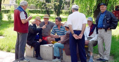 Stire din Social : Numărul pensionarilor,  în scădere