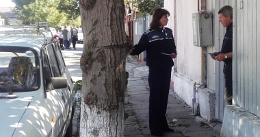Stire din Eveniment : Pensionari preveniți să nu cadă  în plasa înșelăciunii "Accidentul"