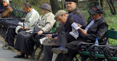 Stire din Social : Pensiile din decembrie vin mai devreme
