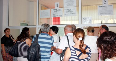 Stire din Social : Pensionarii care au cumulat veniturile,  buni de plată!