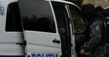 Stire din Eveniment : Încă o primărie, în vizorul DNA. Locuința edilului, percheziționată