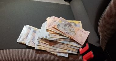 GALERIE FOTO şi VIDEO. Percheziţii şi flagrant delict, la Constanţa, într-un dosar de contrabandă cu ţigări - 5