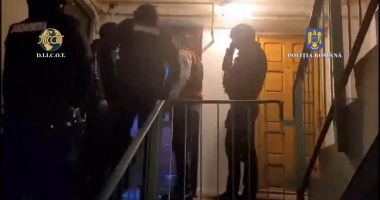 Stire din Eveniment : Operațiune de amploare a DIICOT cu zeci de percheziții la clanurile Pian și Purcel