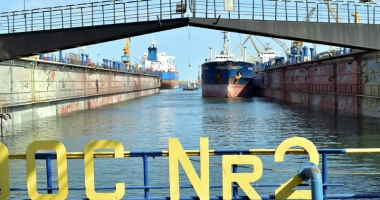 Performanțe spectaculoase ale navaliștilor din SNC - 4