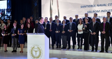 Stire din Economie : Performerii economiei românești, premiați la Gala Topului Național al Firmelor 2017
