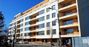 Stire din Economie : Persoanele care au mai multe locuințe nu vor plăti impozit majorat