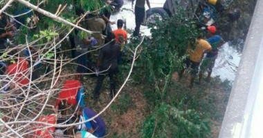 Stire din Actualitate : Tragedie în Peru. Peste 15 morți, după ce un microbuz a căzut într-o prăpastie