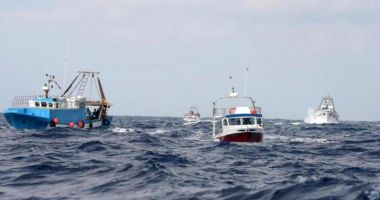 Stire din Eveniment : Căutarea pescadorului dispărut în Marea Neagră, suspendată