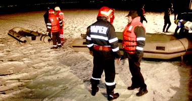 Stire din Eveniment : Pescari dispăruți, pe lacul Siutghiol. Nu e tragedie, e INCONȘTIENȚĂ crasă!
