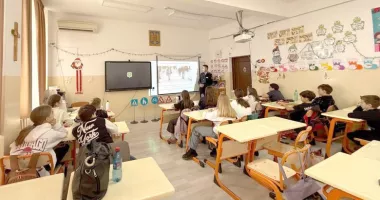 Stire din Cultură-Educație : Peste 120 de elevi constănțeni, implicați în activități de educație rutieră