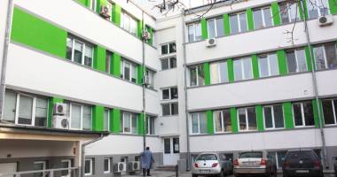 Stire din Sănătate : Peste 100  de constănțeni  au ajuns la spital,  cu simptome  de gripă