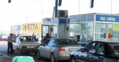Peste 17 mii de români au plecat în străinătate